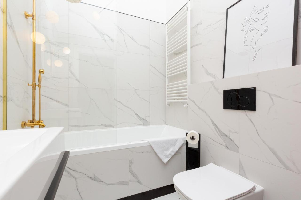 Lux Golden Apartment Praga Kepna By Renters Prestige Warsaw Exterior photo